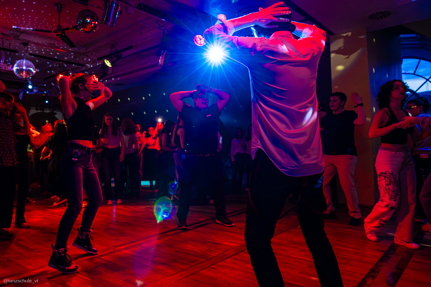 20240420 Huckepack Tanzparty 3674